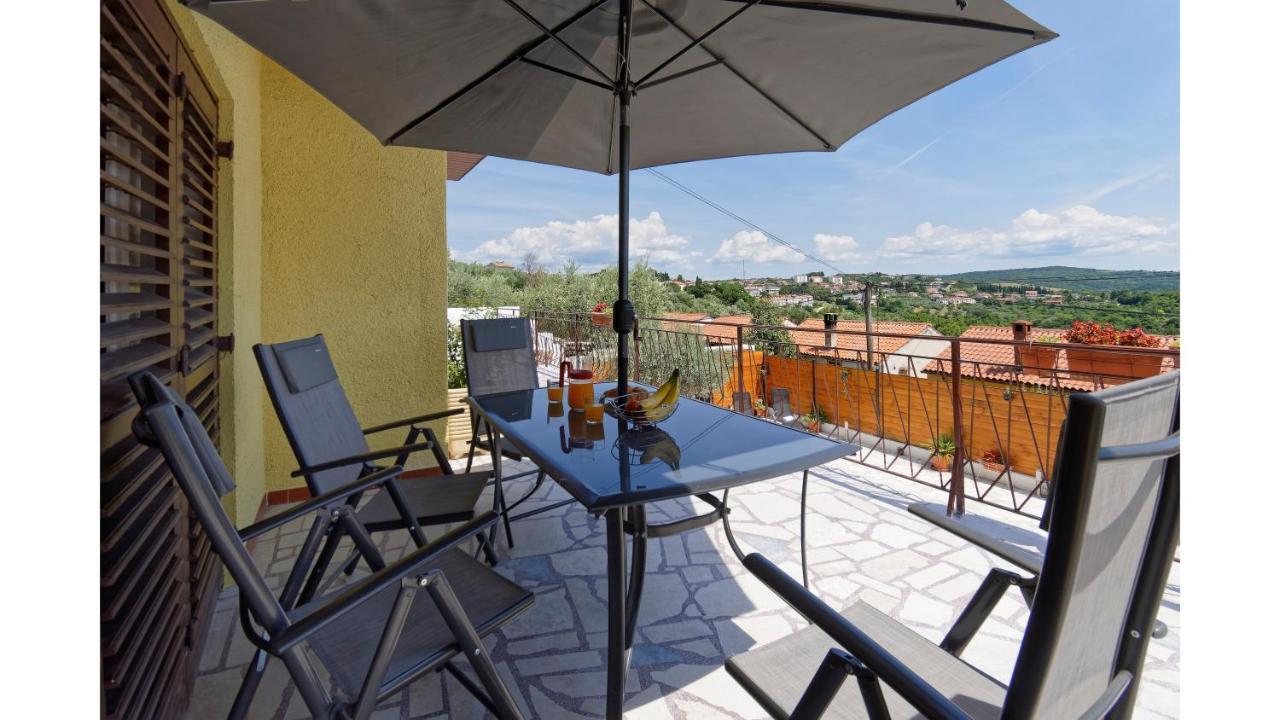 Holiday Home Vlady By Rent Istria Buje Exterior foto