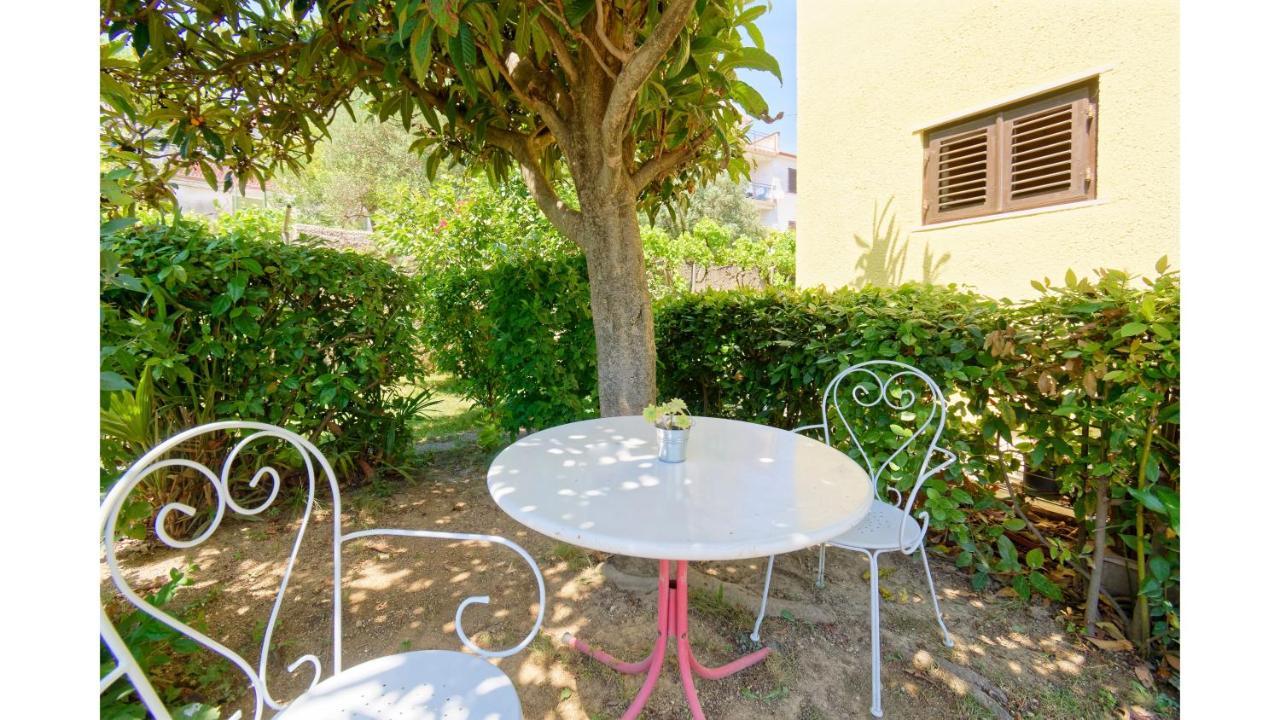 Holiday Home Vlady By Rent Istria Buje Exterior foto